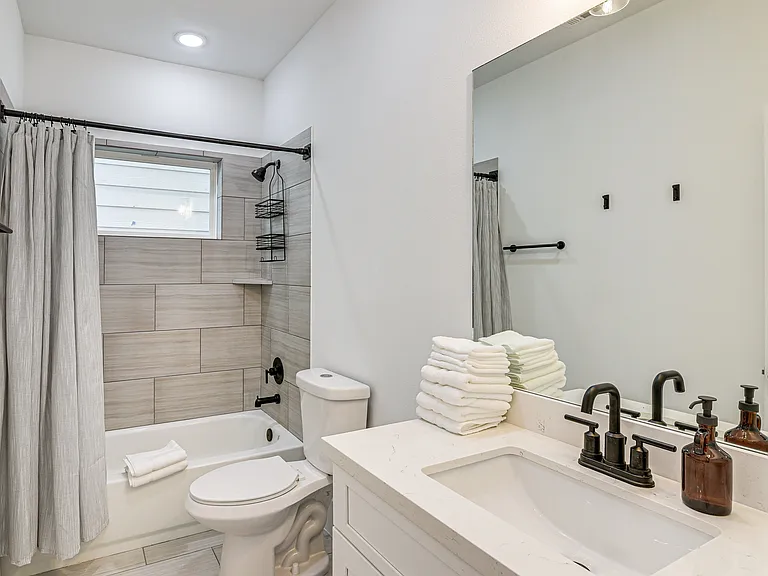 1503 Egypt St — Photo 20