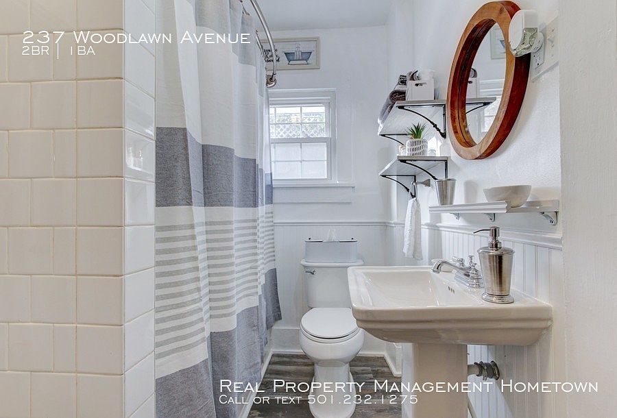 2nd image of 237 Woodlawn Ave