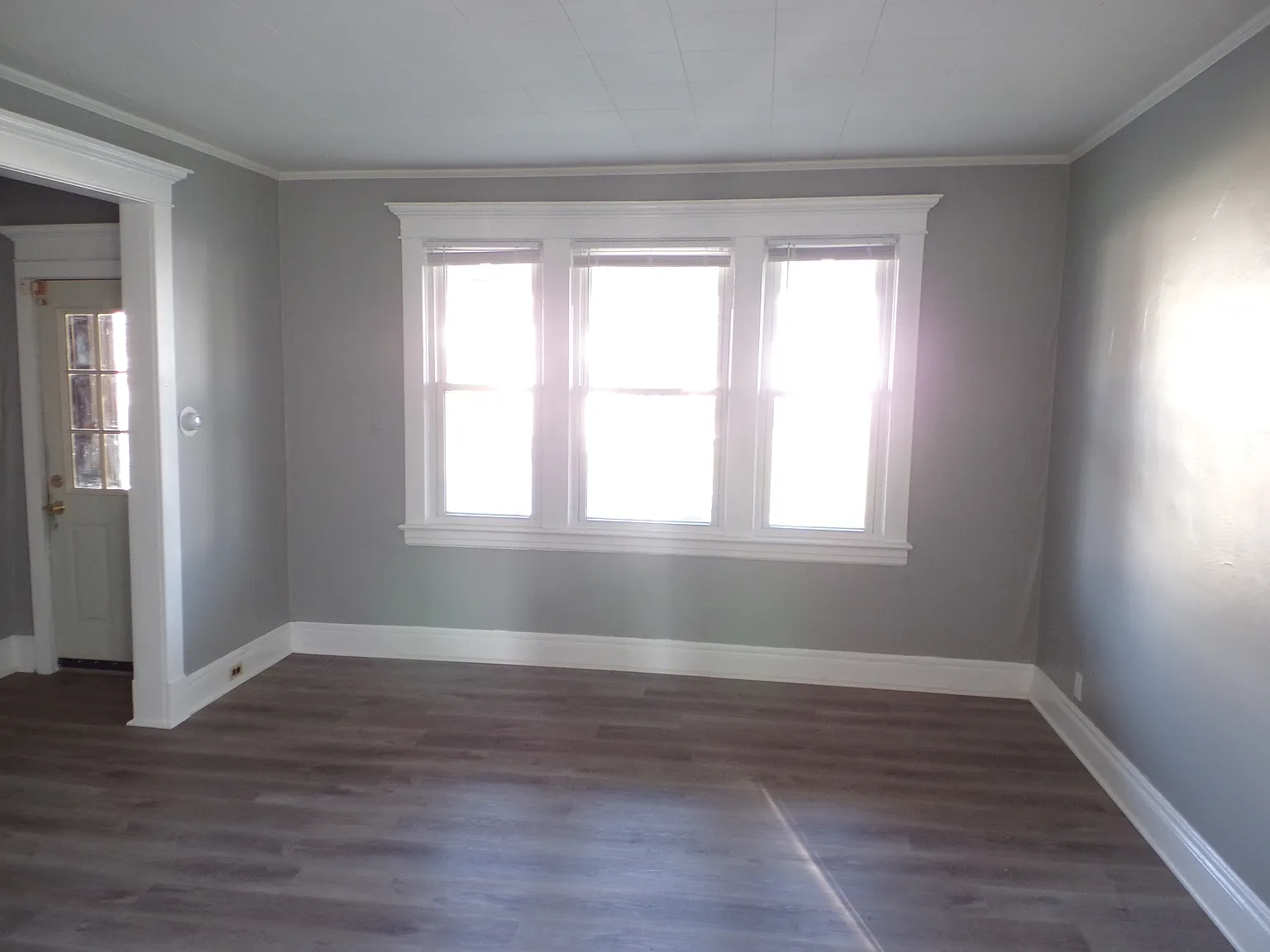 3 bed, 1200 sqft, $1,200 — Photo 3