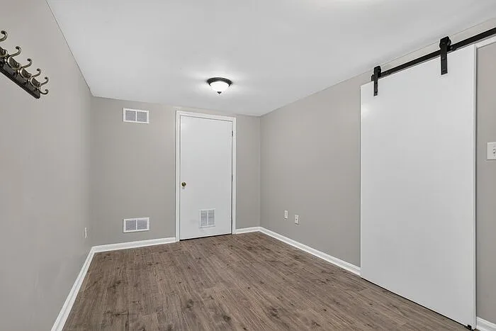 256 S Washington St #BASEMENT — Photo 16