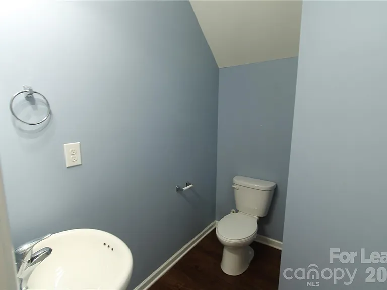 9348 Hamel St — Photo 9