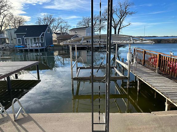4th image of 205 Mill Isle Drive #20