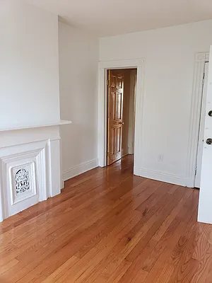 Rented by BELLMARC | media 7