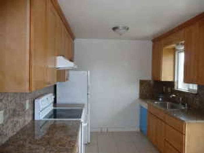 2nd image of 43187 Gallegos Ave APT C