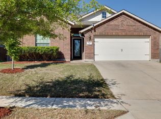1012 Long Pointe Ave, Fort Worth, TX 76108