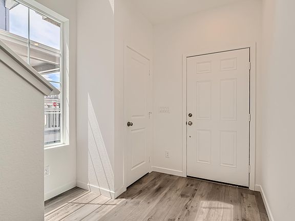 Foyer area with High ceiling