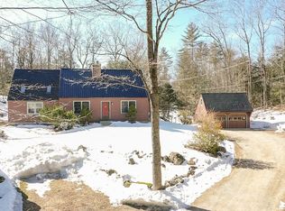 5 Clothespin Bridge Rd, Webster, NH 03303
