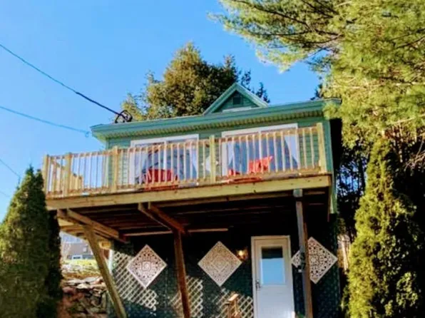 37 Bond Street, Bangor, ME 04401