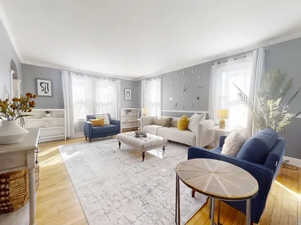 23 Pond St APT 1, Weymouth, MA 02190