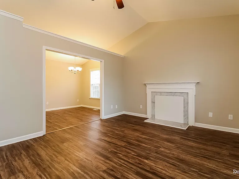 708 Stinson Ave — Photo 6