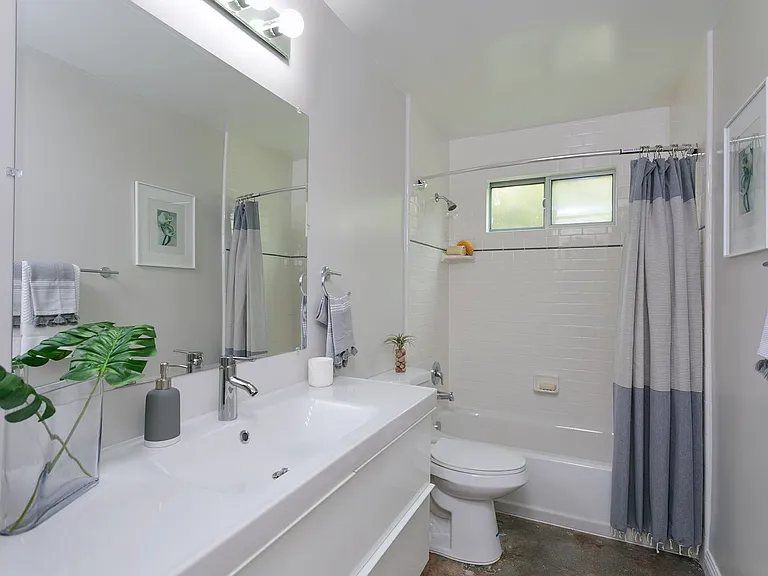 427-433 W Duarte Rd — Photo 44