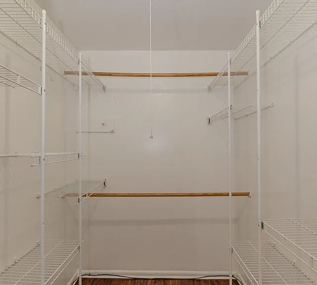 450 Norvell St — Photo 11