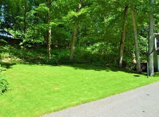 2870 Gale Rd #X, Wayzata, MN 55391