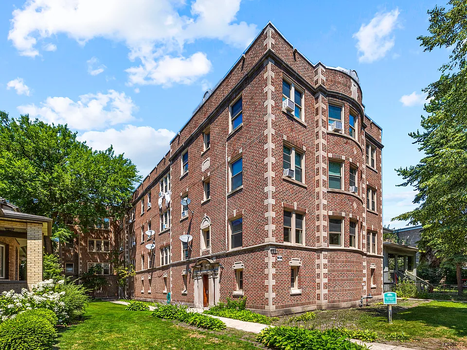 727 Seward