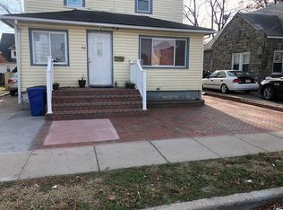 62 Van Cott Ave, Hempstead, NY 11550