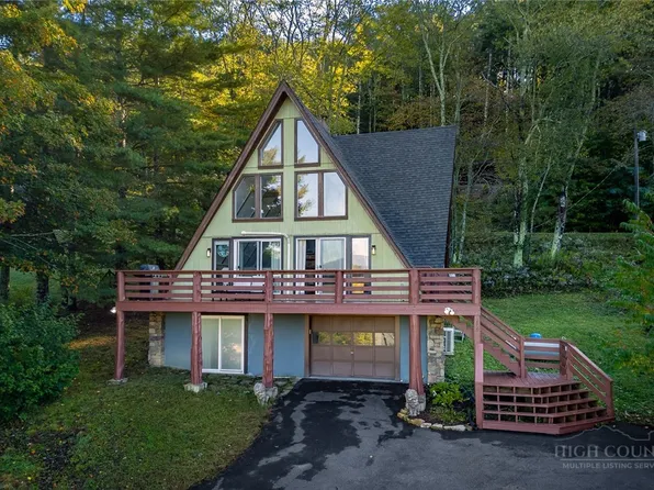 209 Apache Street, Newland, NC 28657