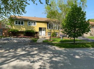 14522 Karlov Ave, Midlothian, IL 60445