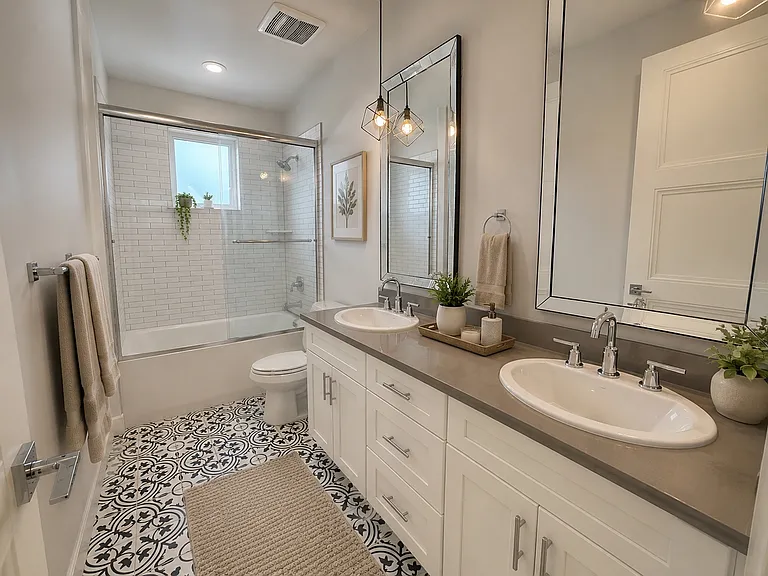 1115 La Cadena Ave #B — Photo 7