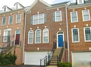 3368 Wilton Crest Ct, Alexandria, VA 22310