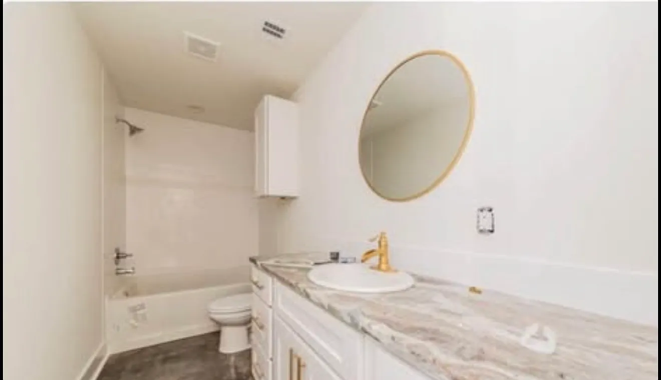 2 bed, 1200 sqft, $1,600 — Photo 4