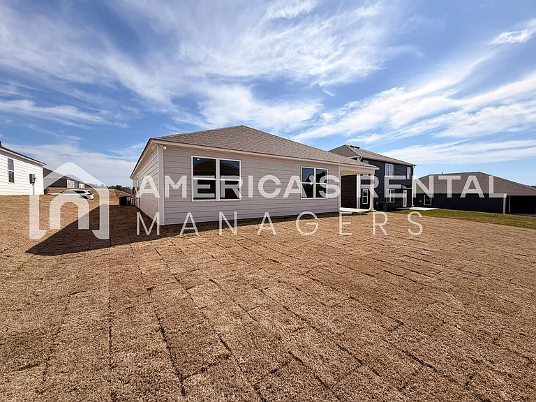 9230 Parkway Gardens Loop — Photo 43