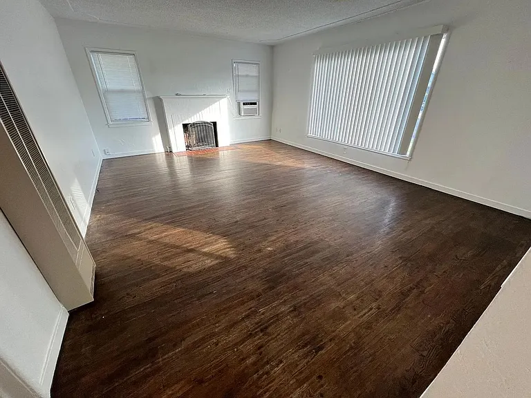 235 E Coolidge Ave — Photo 10