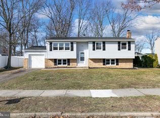 802 Canal St, Turnersville, NJ 08012