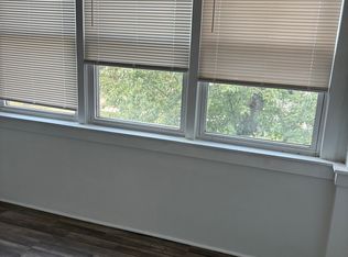 7945 S South Shore Dr #2S, Chicago, IL 60617