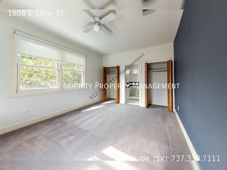 1608 E 19th St — Photo 16