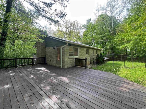 6043 N Holly Dr, Ellettsville, IN 47429