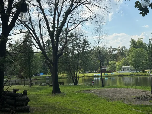 5-464 Woodhaven Lakes, Sublette, IL 61367