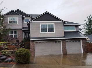 1545 SE 32nd St, Troutdale, OR 97060