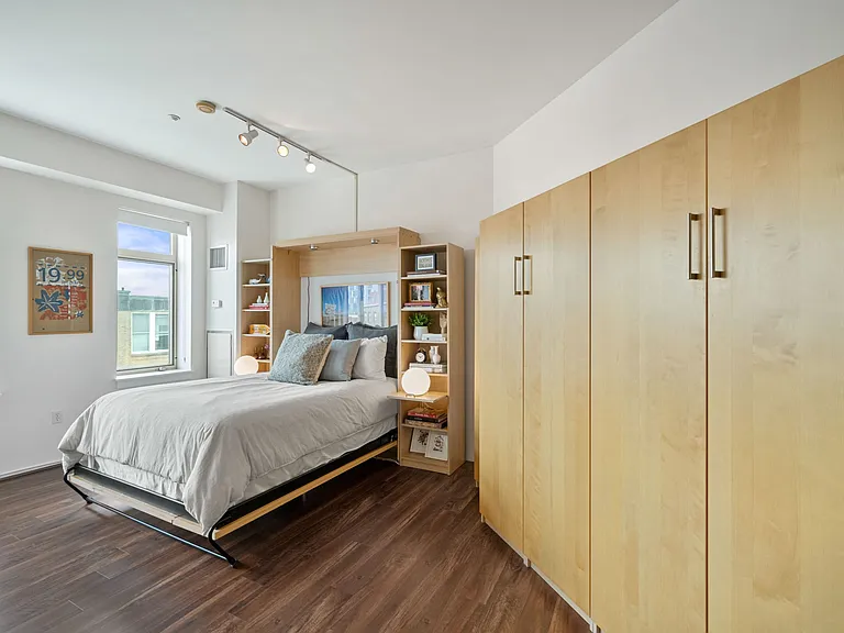 35 Fay St #510 — Photo 4