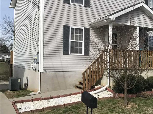 1220 Christopher Ln, Morristown, TN 37813
