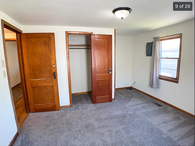 308 W Main St — Photo 16