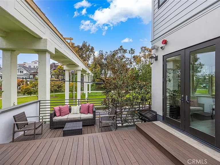 2801 Bayside Dr — Photo 45