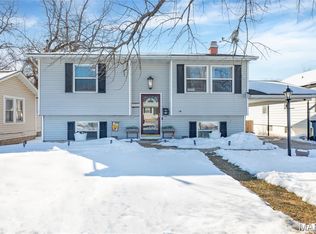 2318 Birch St, Alton, IL 62002