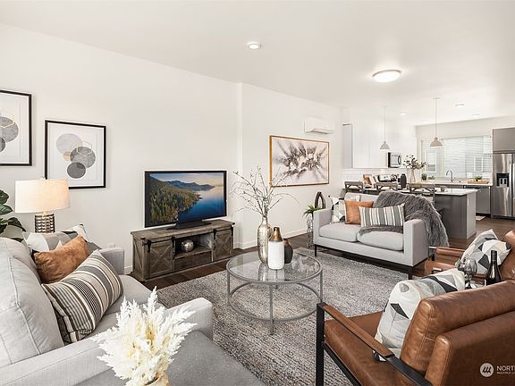 4th image of 32731 Madrona Avenue SE