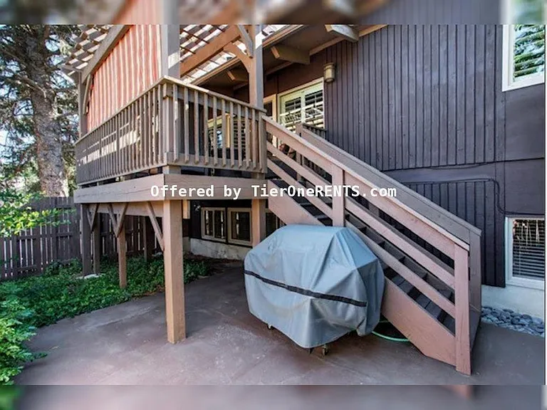 3848 S Cliff Dr — Photo 24