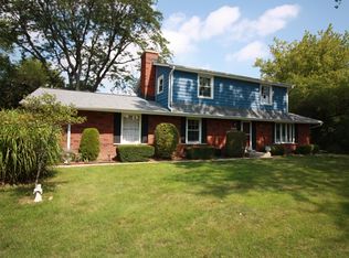 5810 Sandy Ln, Mount Pleasant, WI 53406