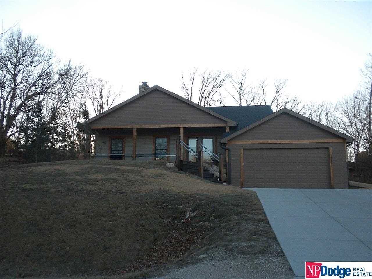 1607 Beaver Lake Blvd, Plattsmouth, NE 68048 Zillow