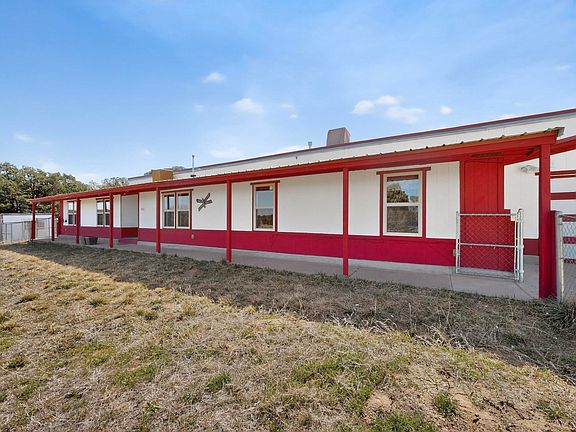 4th image of 9 Tiger Rd