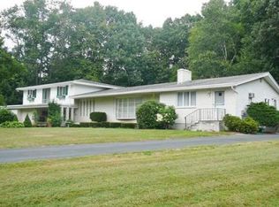 72 Broad Meadow Dr, Lunenburg, MA 01462