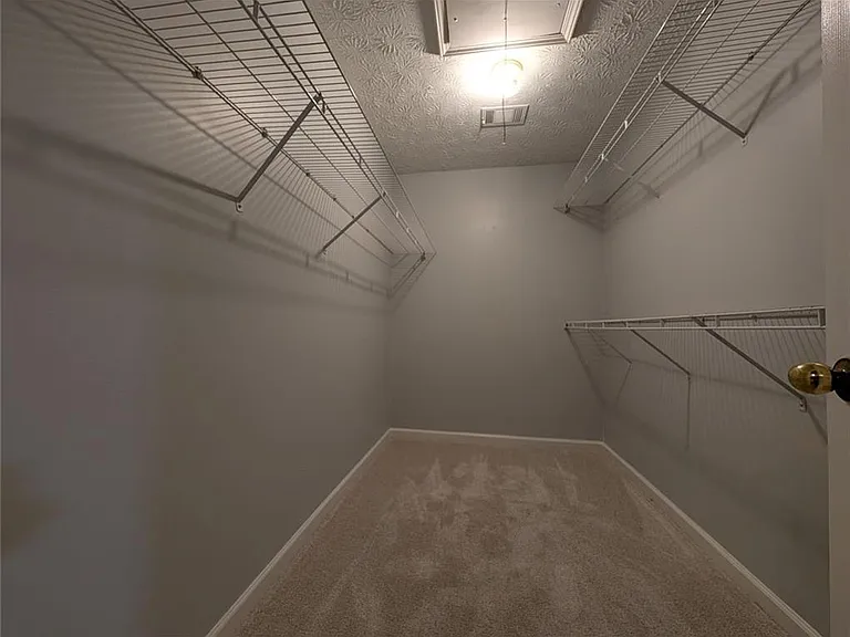 3004 Dogwood Ln — Photo 17