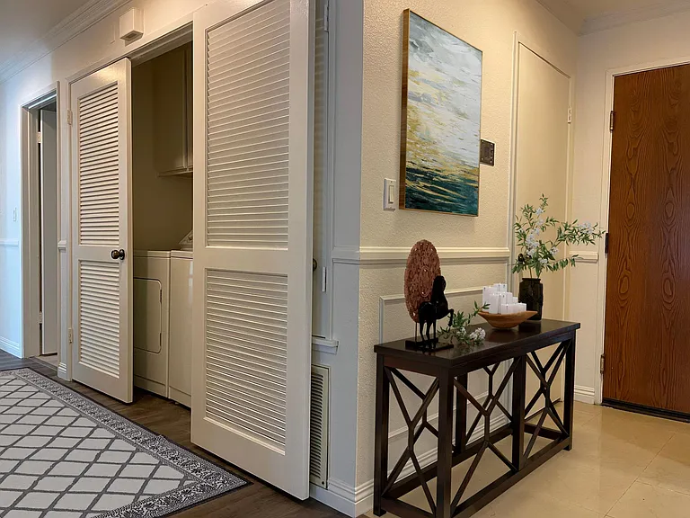 2571 Plaza Del Amo #310 — Photo 4