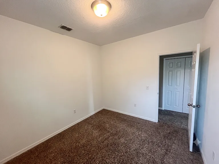 9313 Tyrella Pine Trl — Photo 18