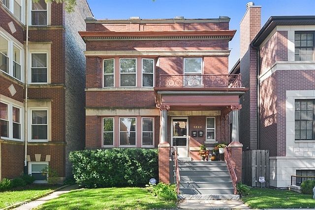 1st image of 3524 N Leavitt St