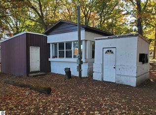 7522 E Vestaburg Rd, Vestaburg, MI 48891