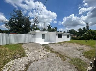 1843 NW 107th St, Miami, FL 33167