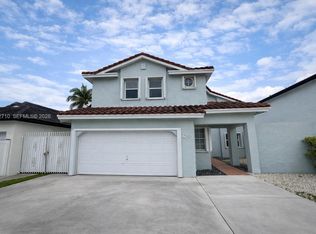 Westwind Lakes Sec 6, Miami, FL 33193